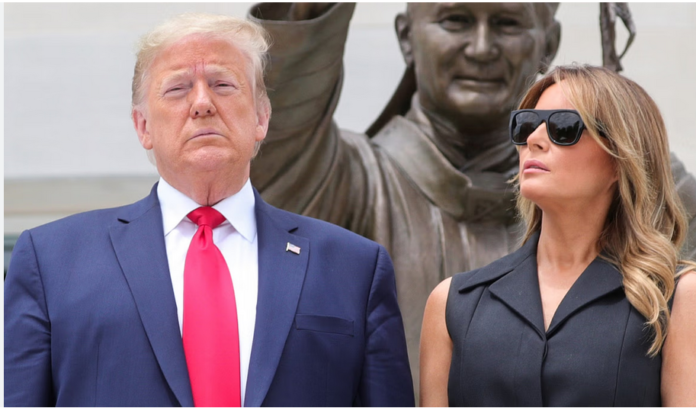 ट्रंप ने मेलानिया के 'एंटी रिवेंज पोर्न बिल' का किया समर्थन